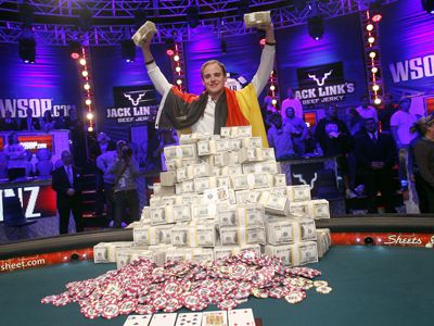 777 Poker ویب سائٹ پر کریش گیمز - فوری گیمز دستیاب ہیں۔